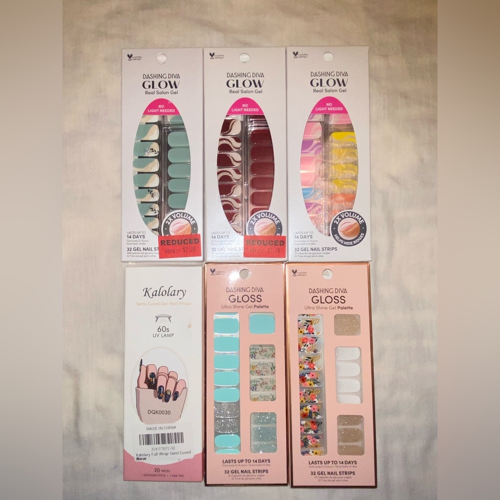 Dashing Diva Gloss Nail Strips - Multicolor